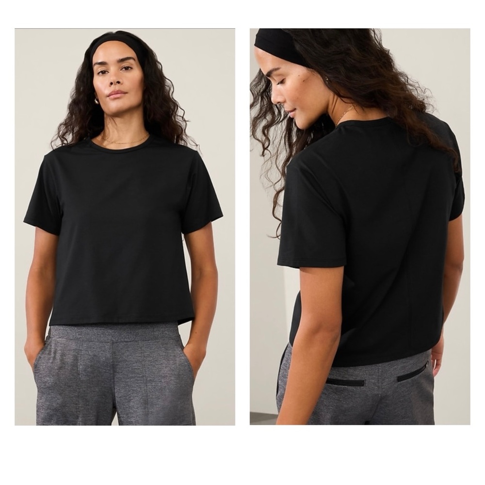 Athleta Petite Essential Tee